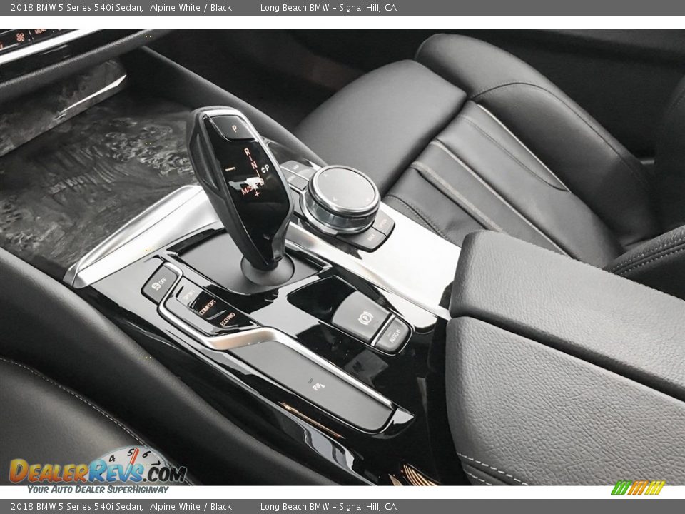 2018 BMW 5 Series 540i Sedan Alpine White / Black Photo #7