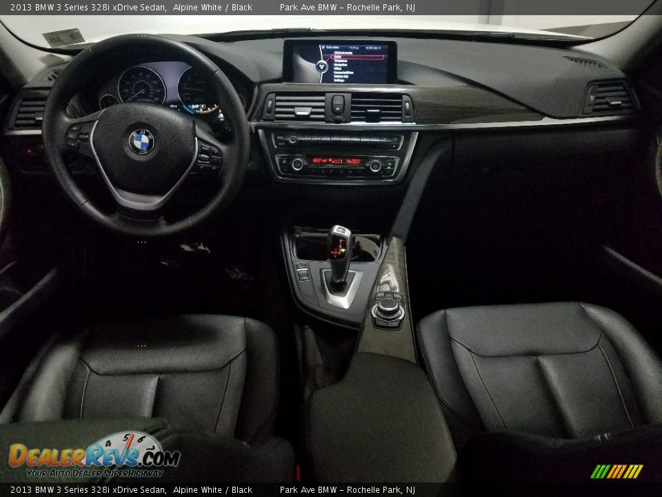 2013 BMW 3 Series 328i xDrive Sedan Alpine White / Black Photo #22