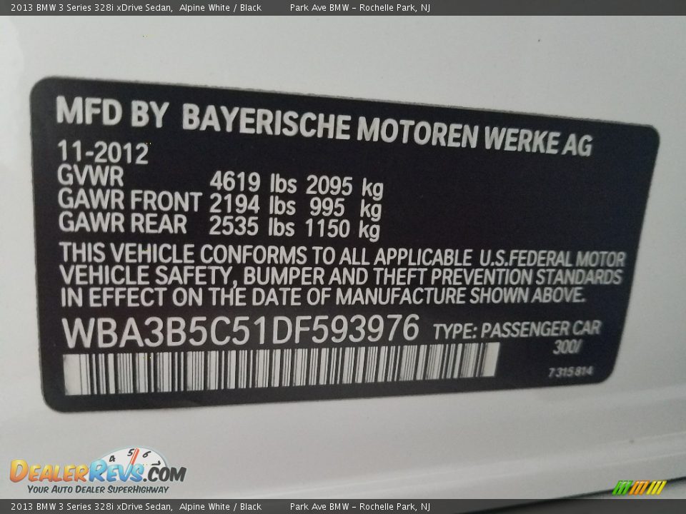 2013 BMW 3 Series 328i xDrive Sedan Alpine White / Black Photo #28