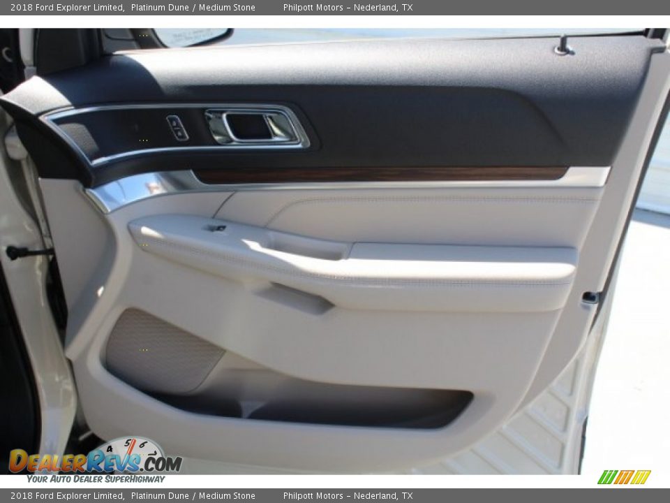 2018 Ford Explorer Limited Platinum Dune / Medium Stone Photo #35