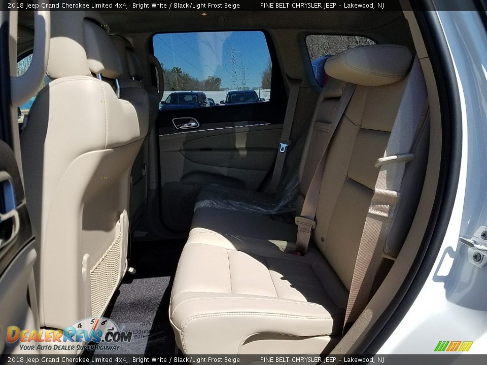 2018 Jeep Grand Cherokee Limited 4x4 Bright White / Black/Light Frost Beige Photo #6