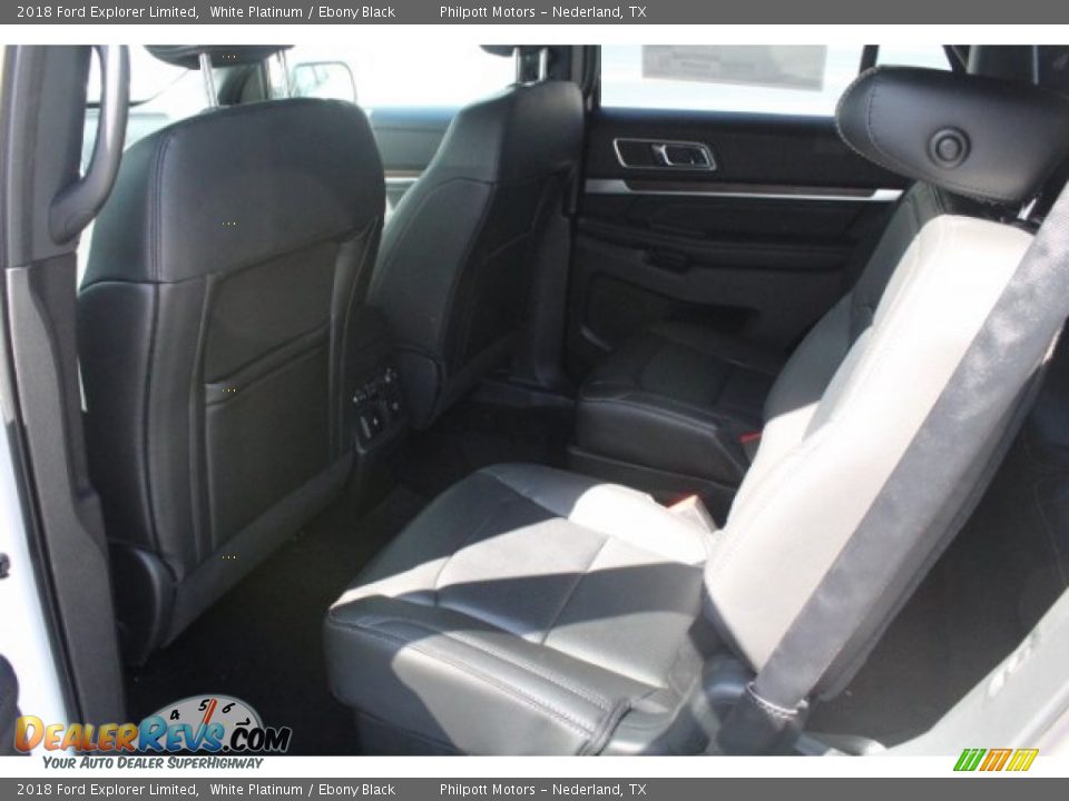 2018 Ford Explorer Limited White Platinum / Ebony Black Photo #26