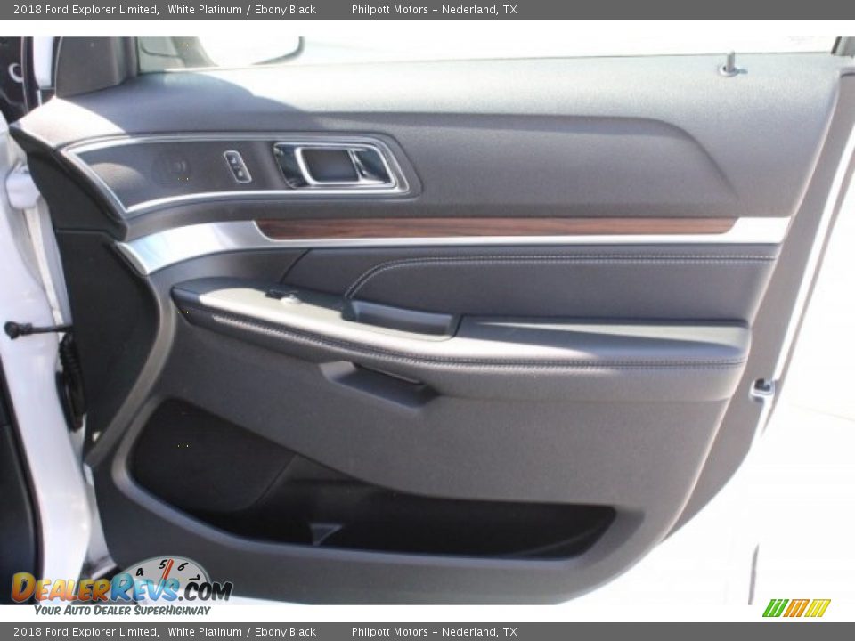 2018 Ford Explorer Limited White Platinum / Ebony Black Photo #35