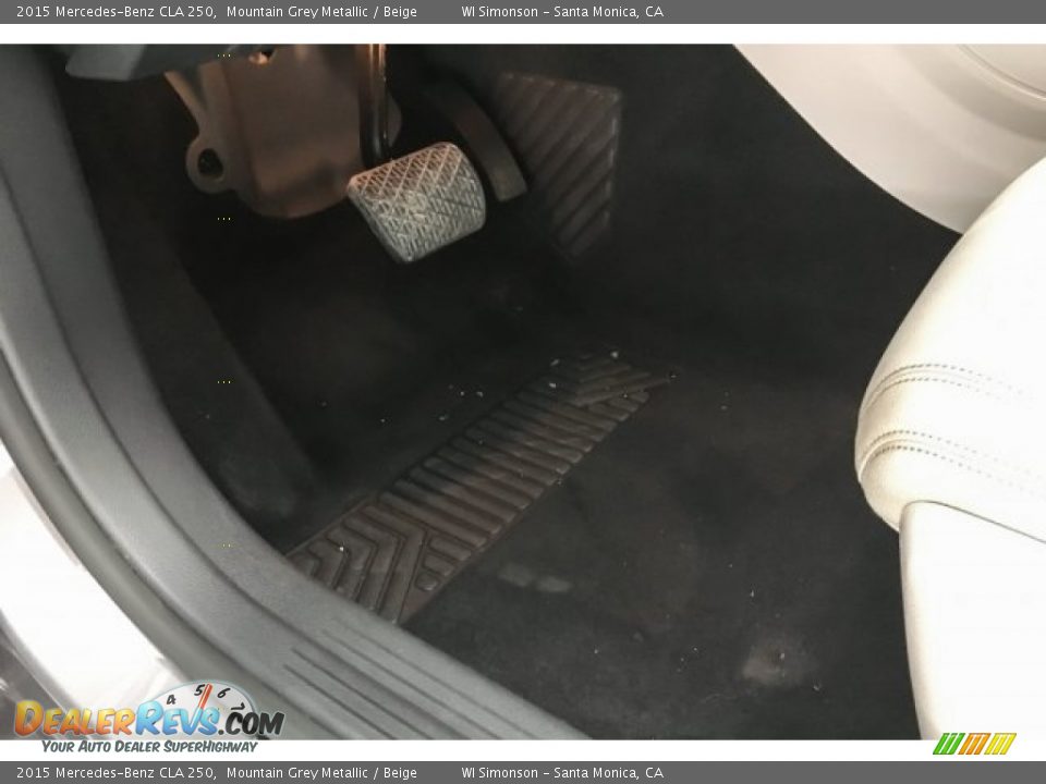 2015 Mercedes-Benz CLA 250 Mountain Grey Metallic / Beige Photo #22
