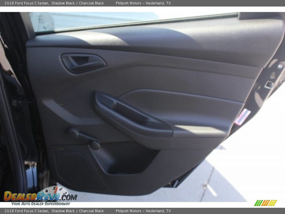 2018 Ford Focus S Sedan Shadow Black / Charcoal Black Photo #26