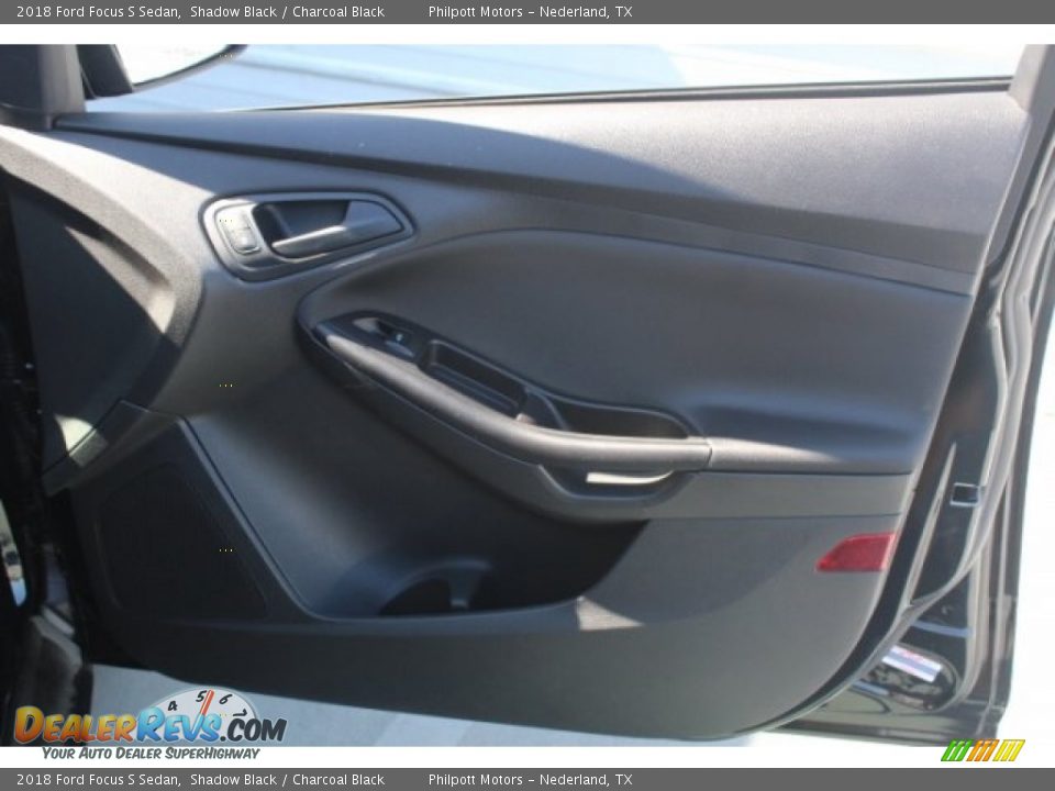 2018 Ford Focus S Sedan Shadow Black / Charcoal Black Photo #28