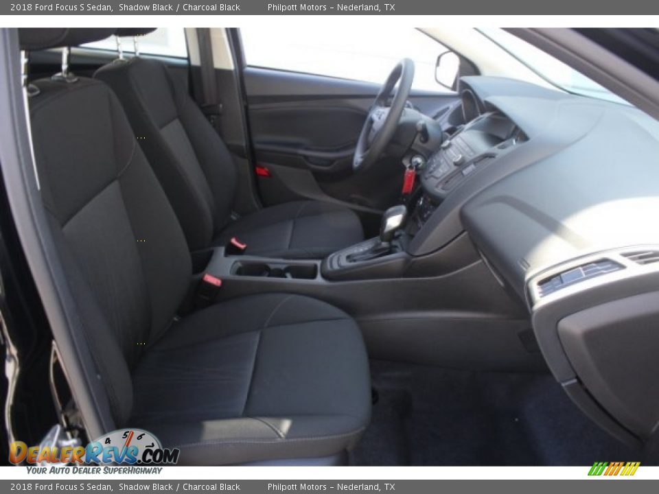 2018 Ford Focus S Sedan Shadow Black / Charcoal Black Photo #30