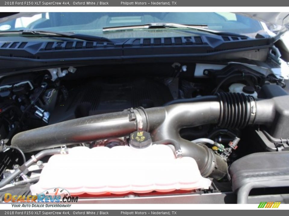2018 Ford F150 XLT SuperCrew 4x4 Oxford White / Black Photo #32