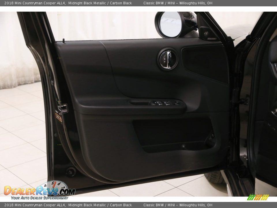 2018 Mini Countryman Cooper ALL4 Midnight Black Metallic / Carbon Black Photo #4