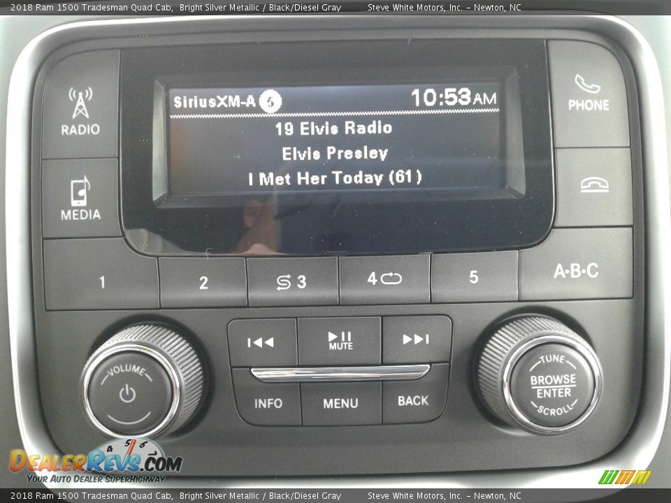 2018 Ram 1500 Tradesman Quad Cab Bright Silver Metallic / Black/Diesel Gray Photo #20