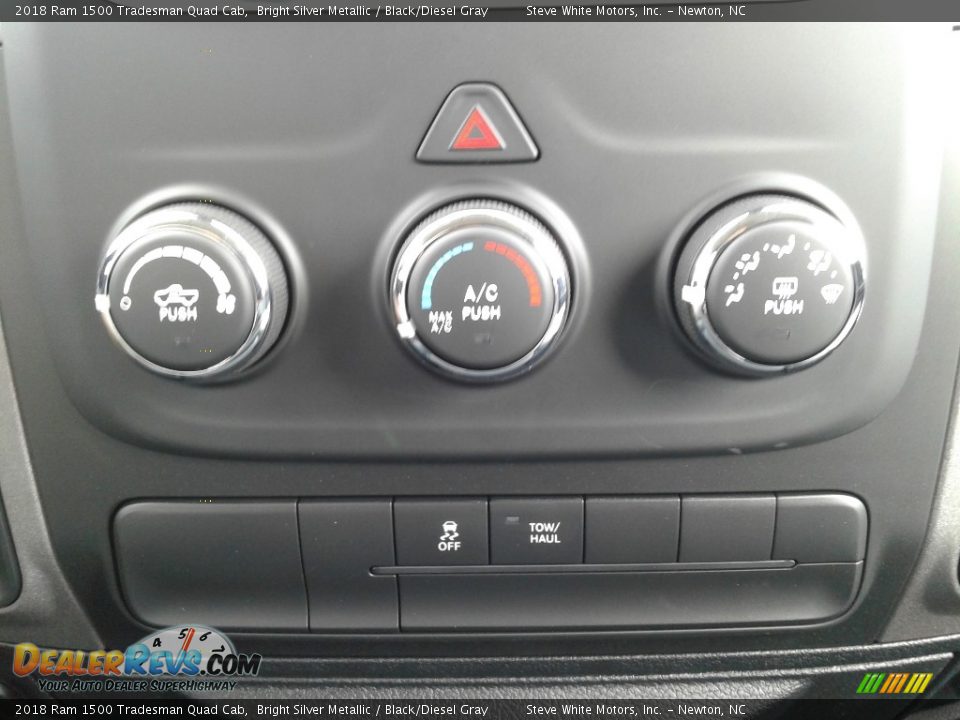 2018 Ram 1500 Tradesman Quad Cab Bright Silver Metallic / Black/Diesel Gray Photo #22