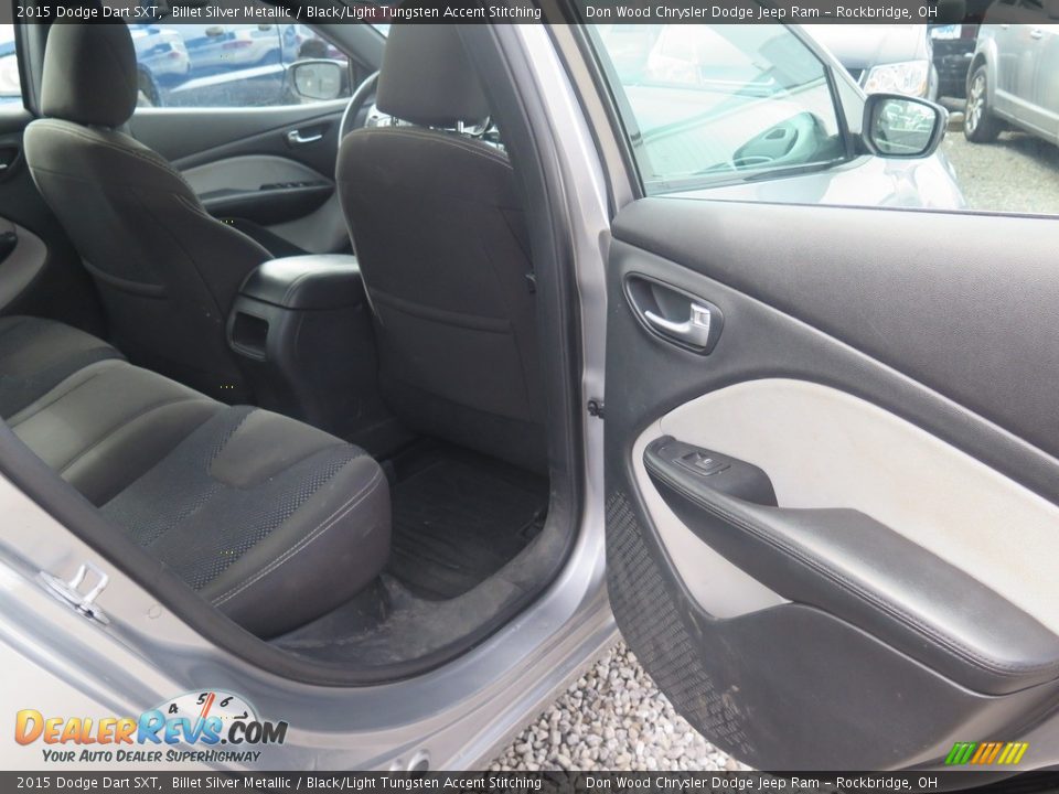 2015 Dodge Dart SXT Billet Silver Metallic / Black/Light Tungsten Accent Stitching Photo #33