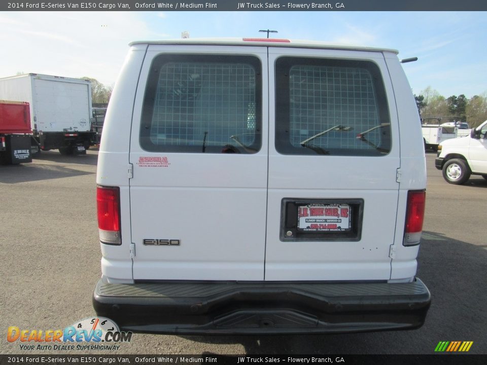 2014 Ford E-Series Van E150 Cargo Van Oxford White / Medium Flint Photo #4