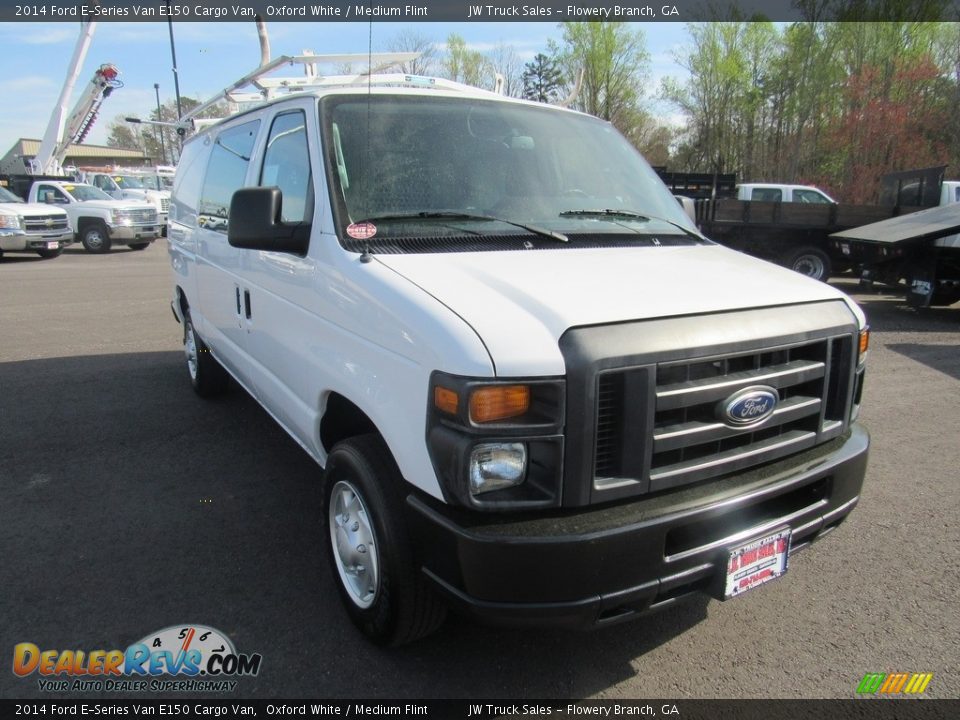 2014 Ford E-Series Van E150 Cargo Van Oxford White / Medium Flint Photo #7