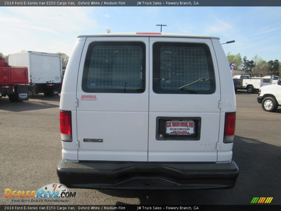 2014 Ford E-Series Van E150 Cargo Van Oxford White / Medium Flint Photo #9
