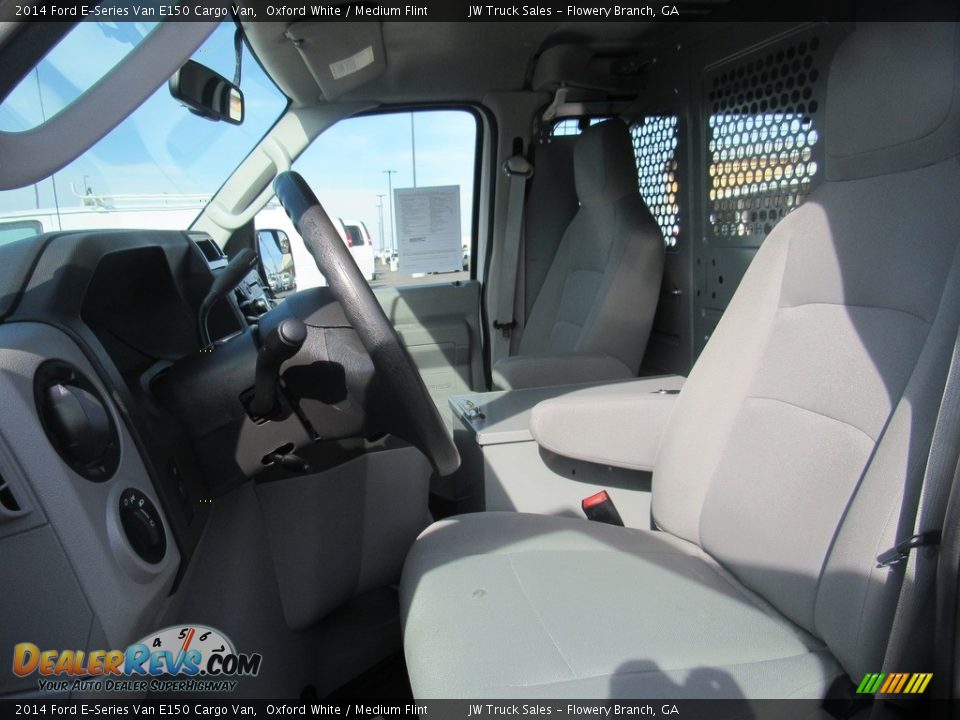 2014 Ford E-Series Van E150 Cargo Van Oxford White / Medium Flint Photo #30