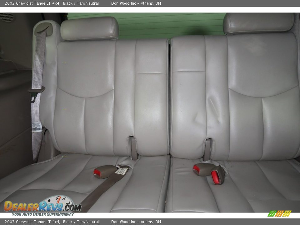 2003 Chevrolet Tahoe LT 4x4 Black / Tan/Neutral Photo #2