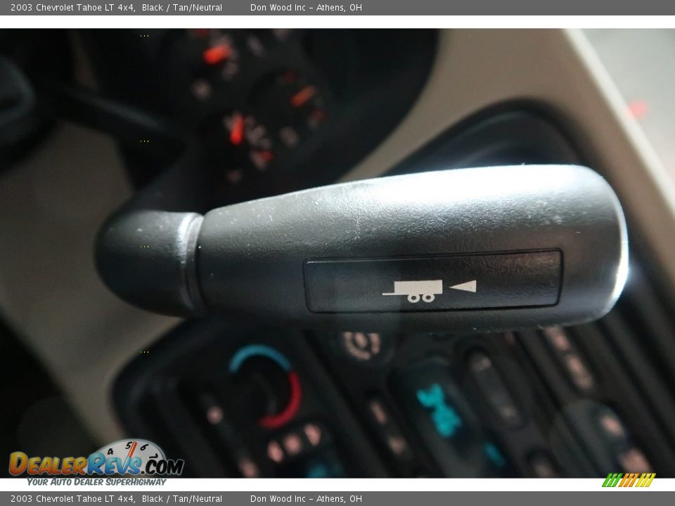 2003 Chevrolet Tahoe LT 4x4 Black / Tan/Neutral Photo #33
