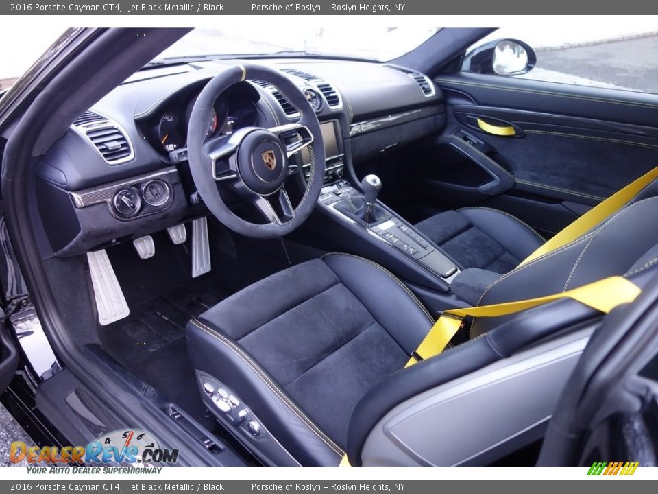 Black Interior - 2016 Porsche Cayman GT4 Photo #21