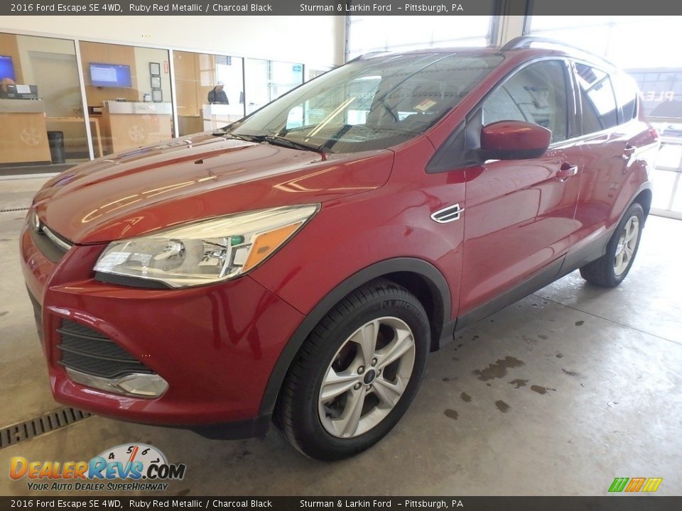 2016 Ford Escape SE 4WD Ruby Red Metallic / Charcoal Black Photo #5