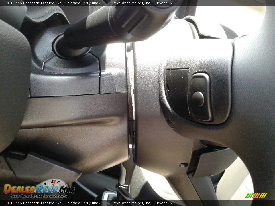 2018 Jeep Renegade Latitude 4x4 Colorado Red / Black Photo #9