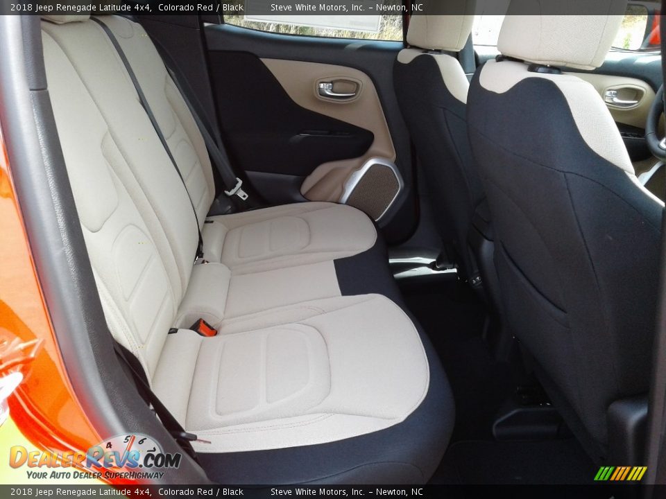 2018 Jeep Renegade Latitude 4x4 Colorado Red / Black Photo #13