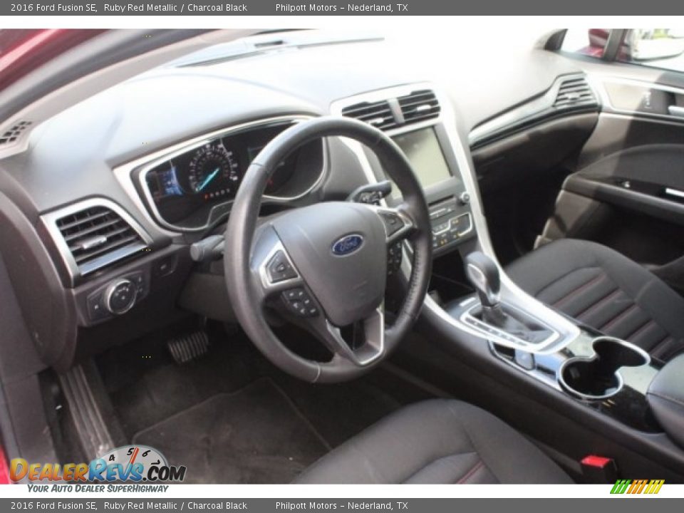 2016 Ford Fusion SE Ruby Red Metallic / Charcoal Black Photo #14