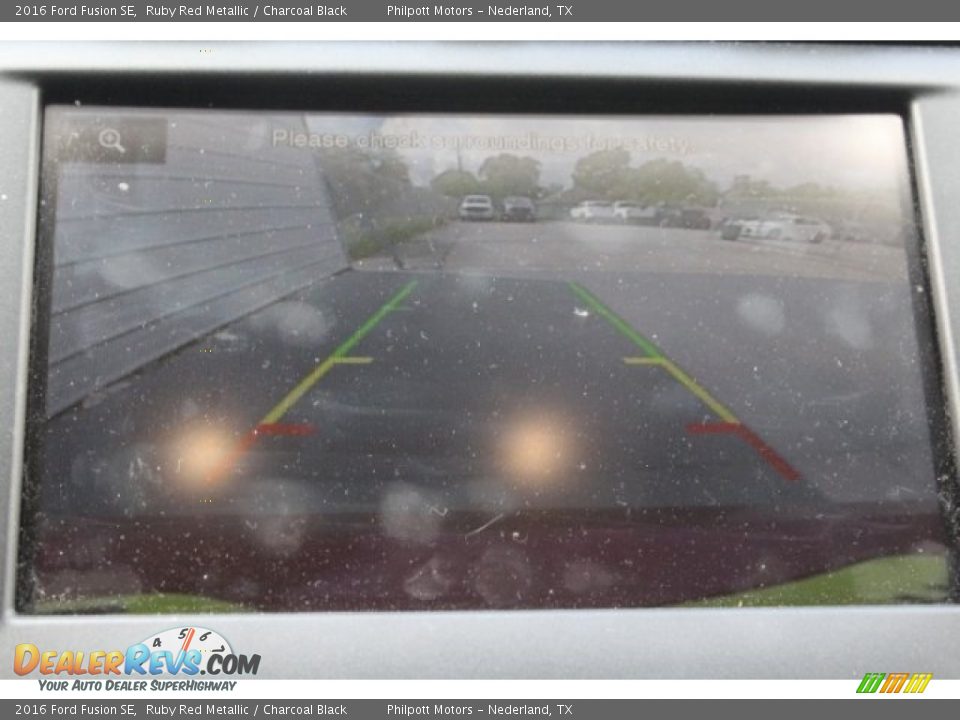 2016 Ford Fusion SE Ruby Red Metallic / Charcoal Black Photo #16