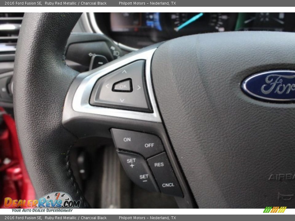 2016 Ford Fusion SE Ruby Red Metallic / Charcoal Black Photo #20