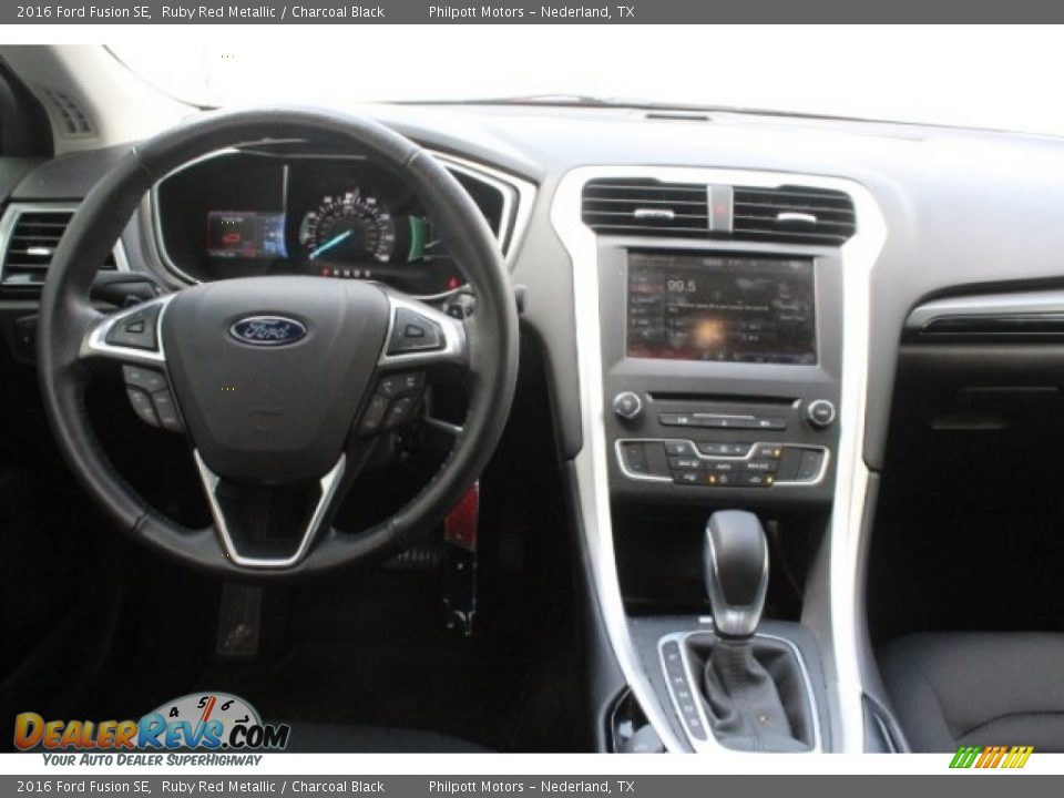 2016 Ford Fusion SE Ruby Red Metallic / Charcoal Black Photo #27