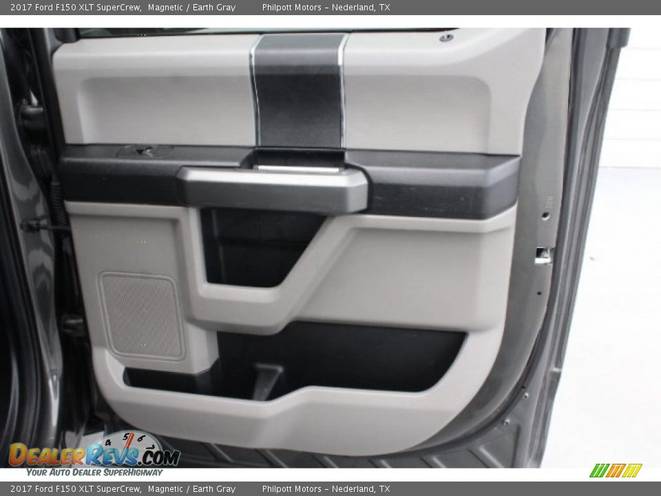 2017 Ford F150 XLT SuperCrew Magnetic / Earth Gray Photo #28