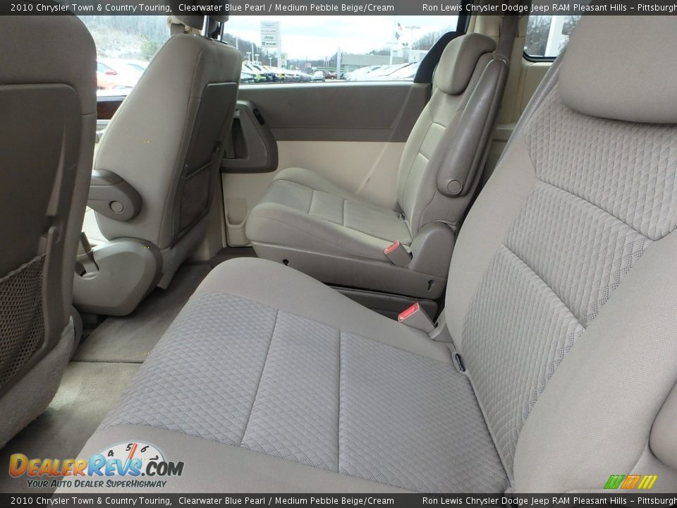 2010 Chrysler Town & Country Touring Clearwater Blue Pearl / Medium Pebble Beige/Cream Photo #13