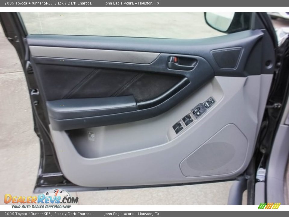 2006 Toyota 4Runner SR5 Black / Dark Charcoal Photo #14