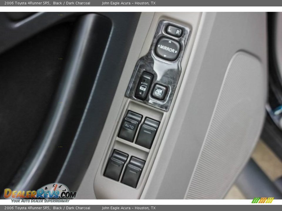 2006 Toyota 4Runner SR5 Black / Dark Charcoal Photo #15