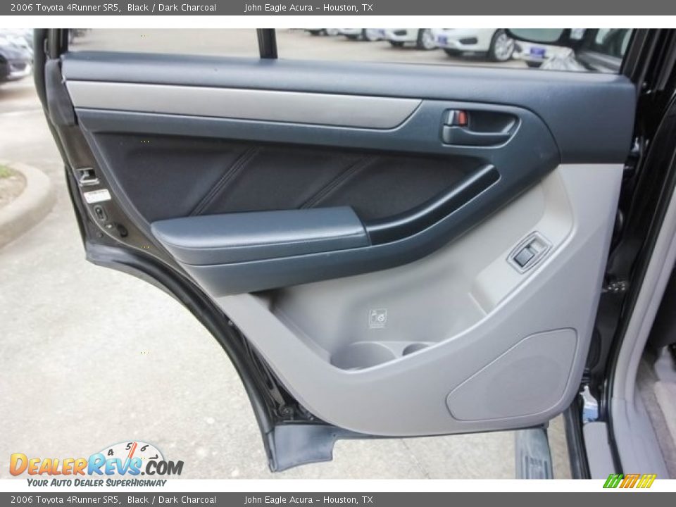 2006 Toyota 4Runner SR5 Black / Dark Charcoal Photo #19