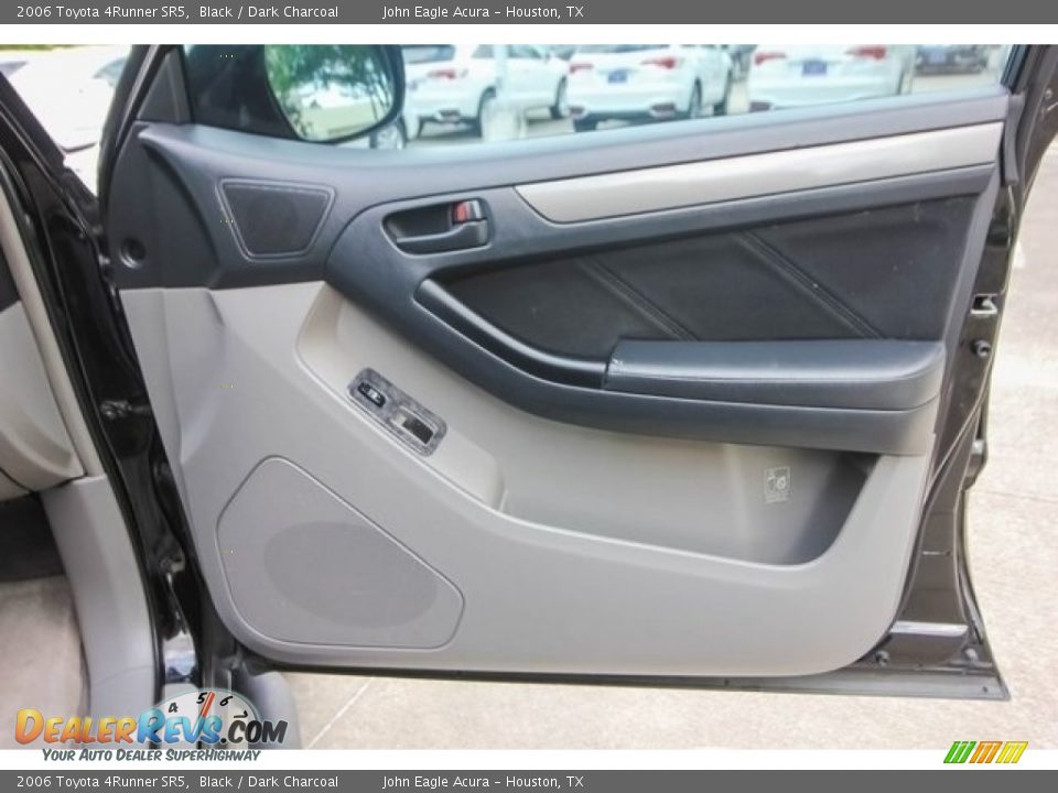 2006 Toyota 4Runner SR5 Black / Dark Charcoal Photo #24