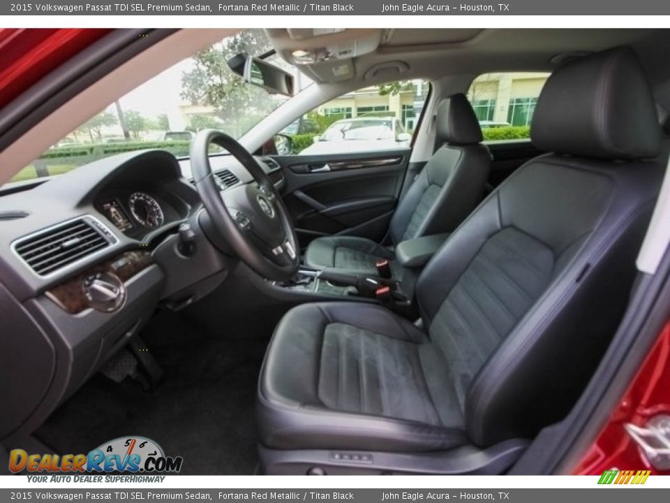 2015 Volkswagen Passat TDI SEL Premium Sedan Fortana Red Metallic / Titan Black Photo #19