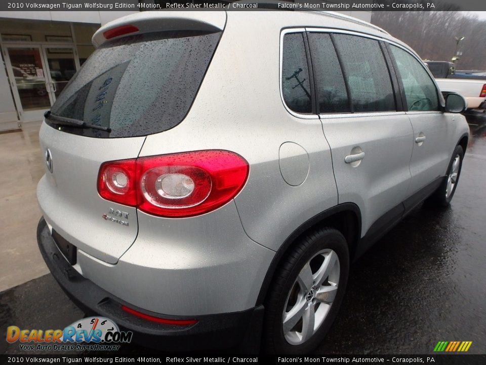2010 Volkswagen Tiguan Wolfsburg Edition 4Motion Reflex Silver Metallic / Charcoal Photo #2