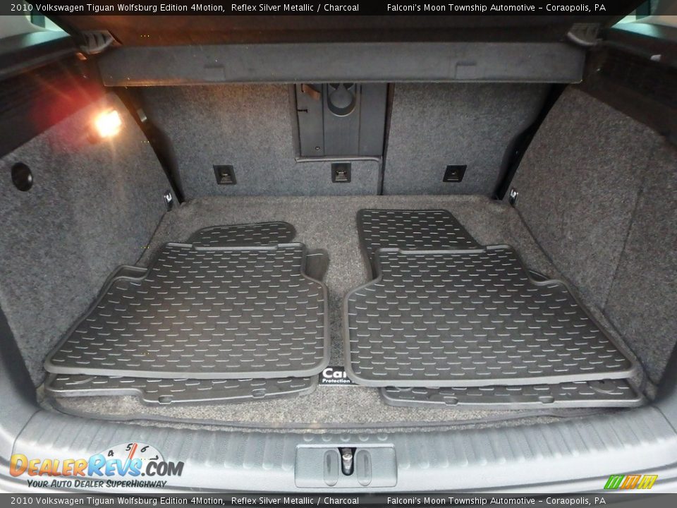 2010 Volkswagen Tiguan Wolfsburg Edition 4Motion Reflex Silver Metallic / Charcoal Photo #4