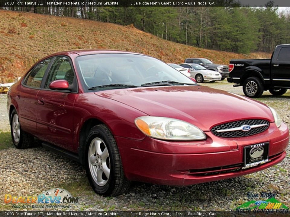 2003 Ford Taurus SES Matador Red Metallic / Medium Graphite Photo #2
