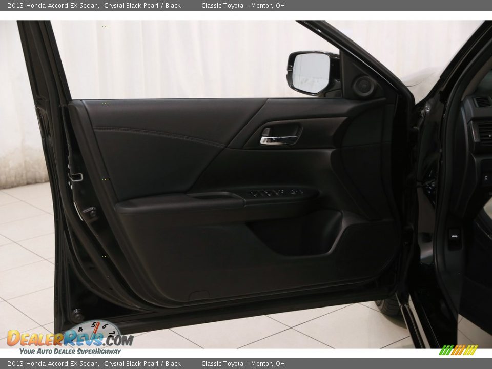 2013 Honda Accord EX Sedan Crystal Black Pearl / Black Photo #4