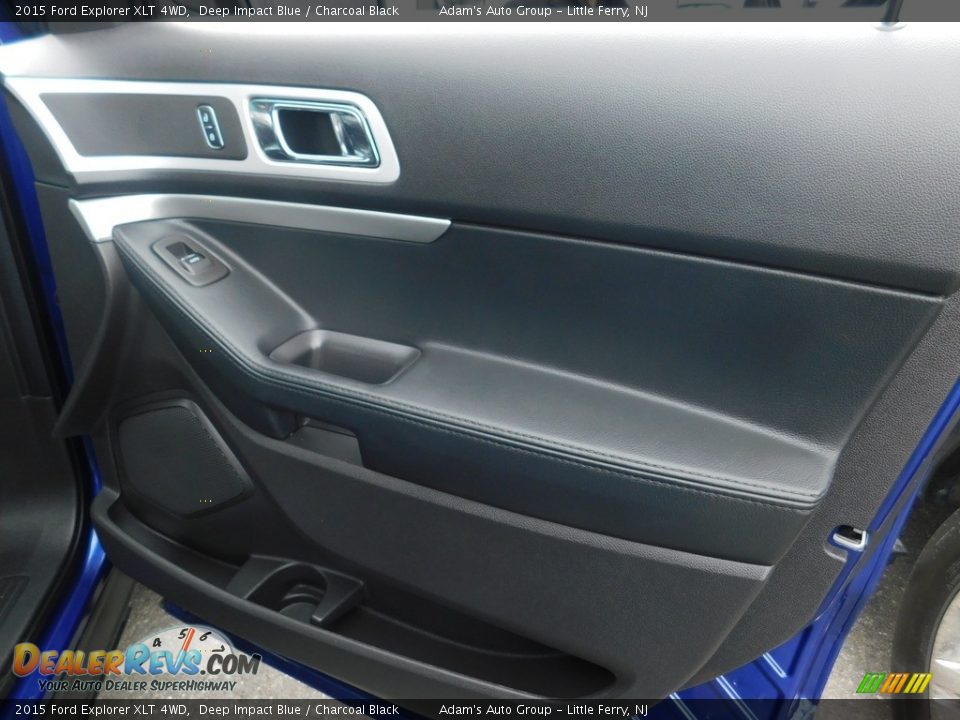 2015 Ford Explorer XLT 4WD Deep Impact Blue / Charcoal Black Photo #25