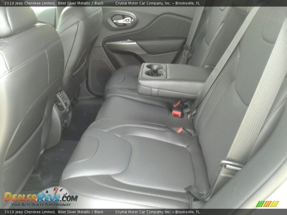 Rear Seat of 2019 Jeep Cherokee Limited Photo #10