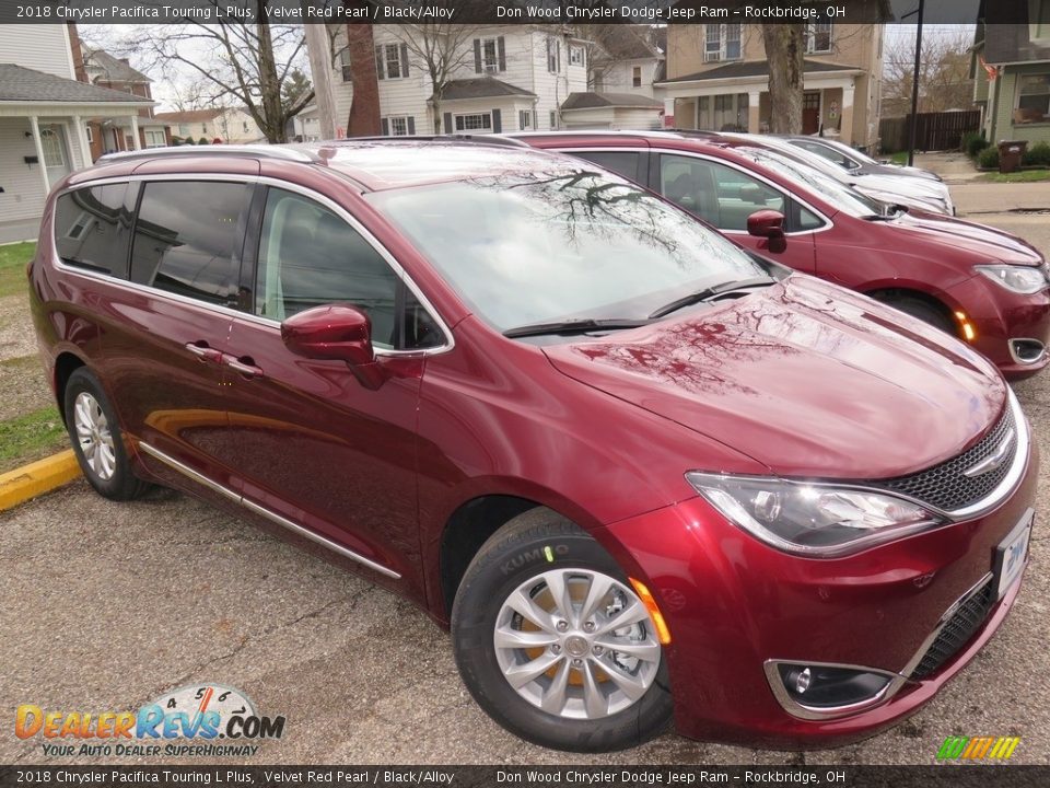 2018 Chrysler Pacifica Touring L Plus Velvet Red Pearl / Black/Alloy Photo #8