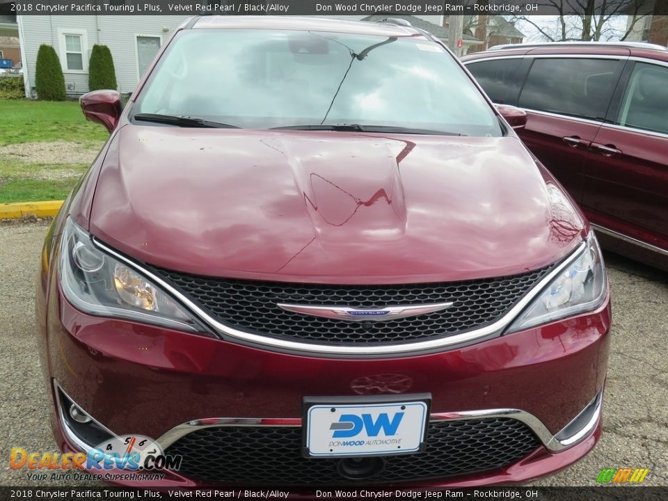2018 Chrysler Pacifica Touring L Plus Velvet Red Pearl / Black/Alloy Photo #9