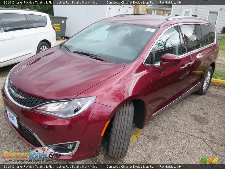 2018 Chrysler Pacifica Touring L Plus Velvet Red Pearl / Black/Alloy Photo #11