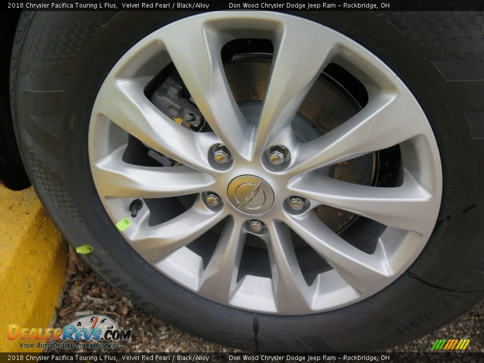 2018 Chrysler Pacifica Touring L Plus Velvet Red Pearl / Black/Alloy Photo #28