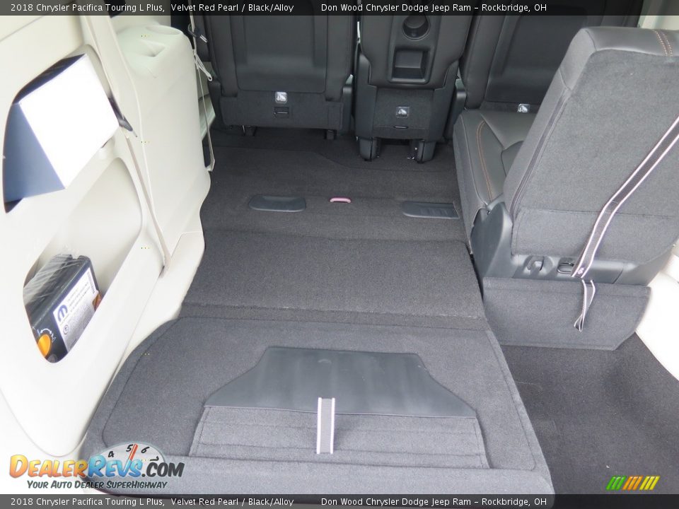 2018 Chrysler Pacifica Touring L Plus Velvet Red Pearl / Black/Alloy Photo #33