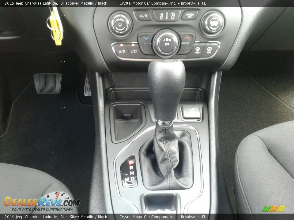 2019 Jeep Cherokee Latitude Billet Silver Metallic / Black Photo #16