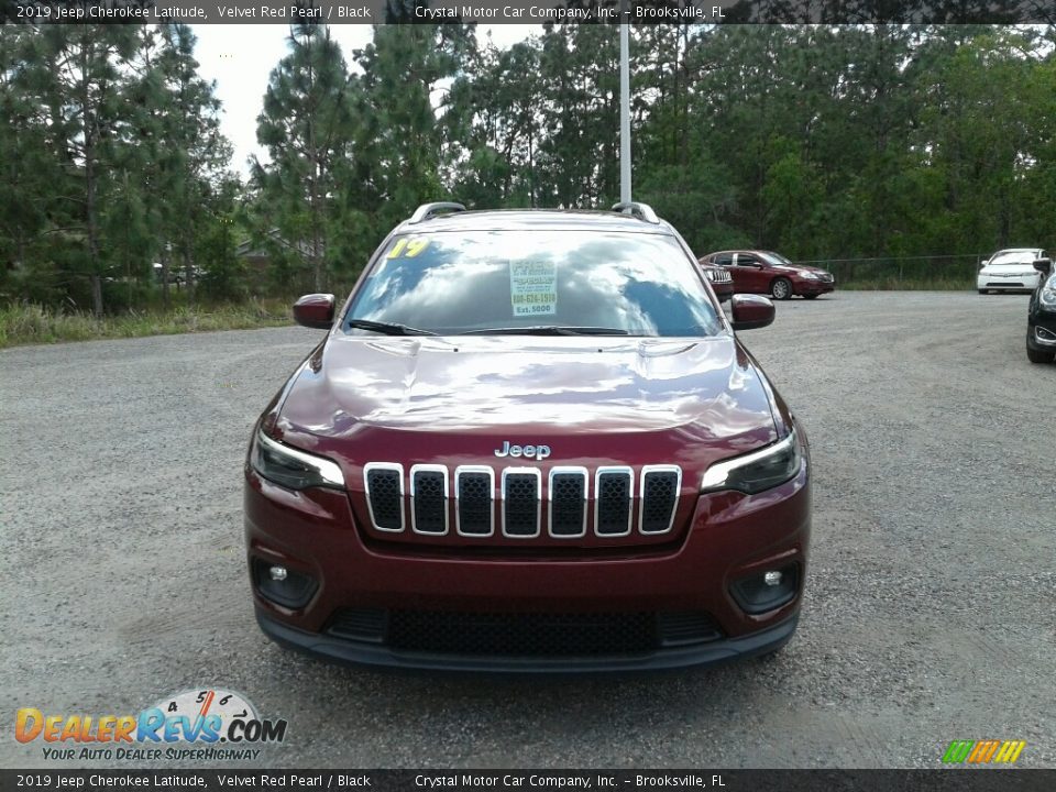 2019 Jeep Cherokee Latitude Velvet Red Pearl / Black Photo #8